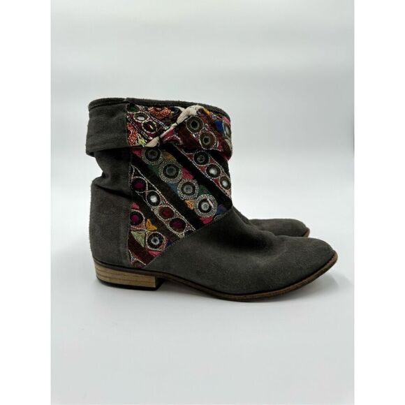 Anthropologie Howsty Slouchy Ankle Booties, Grey Suede Boho Made In Spain - Picture 2 of 11